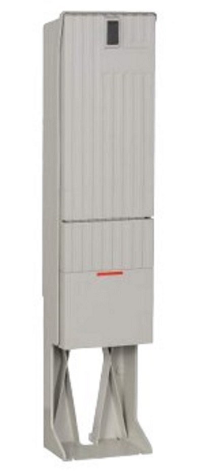 SL142P polyester bakkeskap med montasjeplate